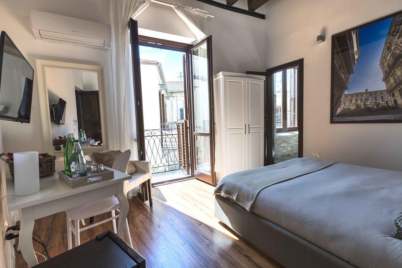 Camera King Superior